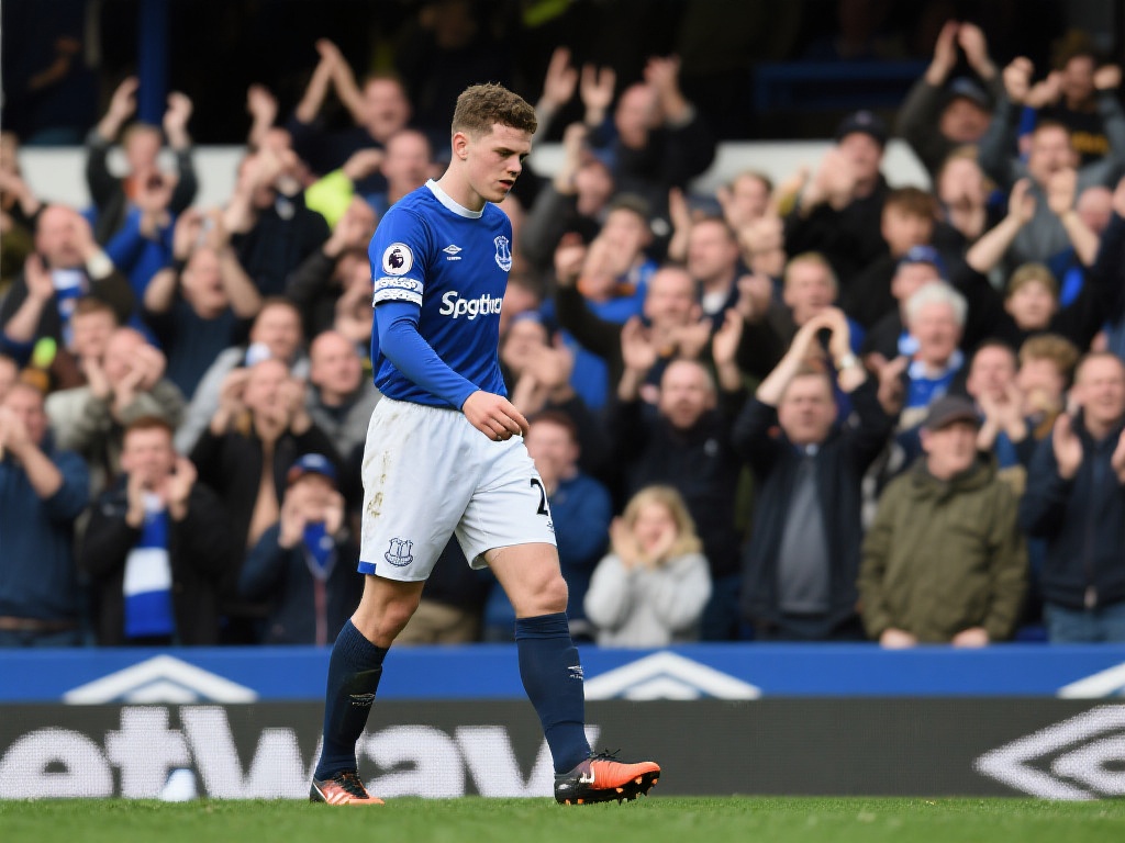 类似的情况在足球历史上并不少见。以英格兰